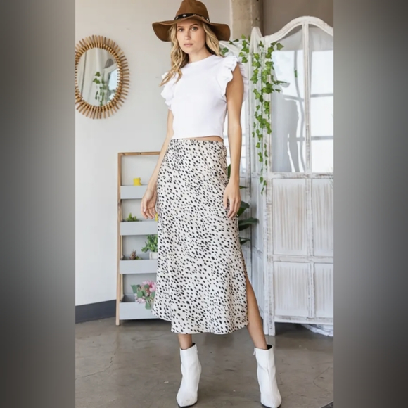 Bucket List Leopard Print Midi Satin Skirt Small Long - Picture 2 of 2